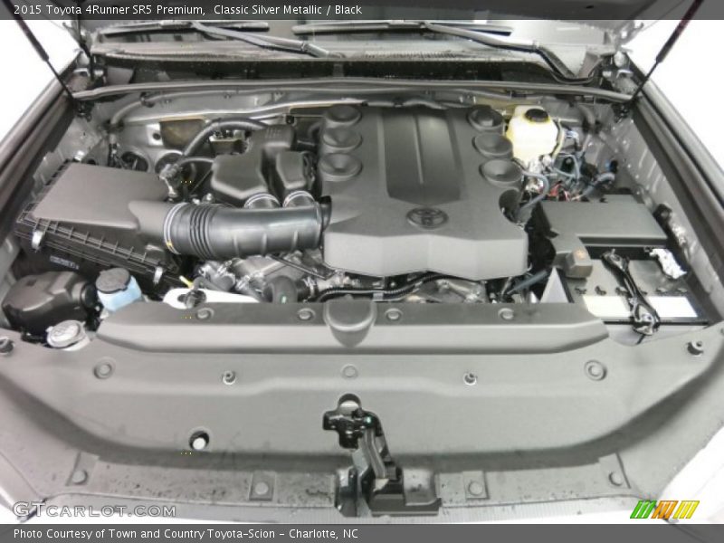 Classic Silver Metallic / Black 2015 Toyota 4Runner SR5 Premium