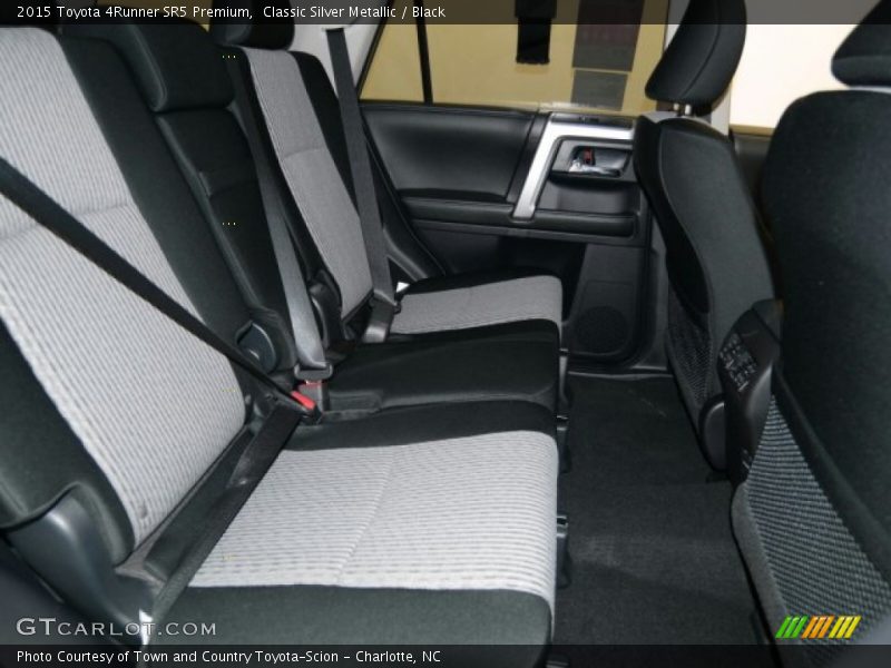 Classic Silver Metallic / Black 2015 Toyota 4Runner SR5 Premium