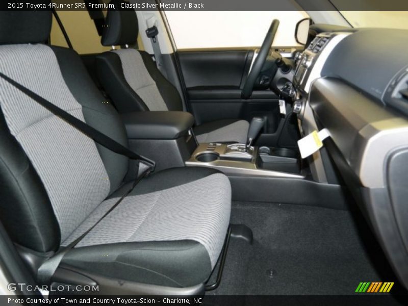 Classic Silver Metallic / Black 2015 Toyota 4Runner SR5 Premium