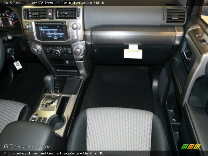Classic Silver Metallic / Black 2015 Toyota 4Runner SR5 Premium