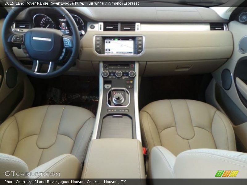 Fuji White / Almond/Espresso 2015 Land Rover Range Rover Evoque Pure