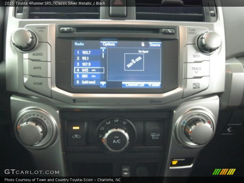 Classic Silver Metallic / Black 2015 Toyota 4Runner SR5