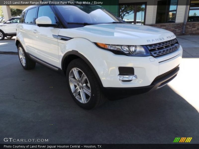 Fuji White / Ebony 2015 Land Rover Range Rover Evoque Pure Plus