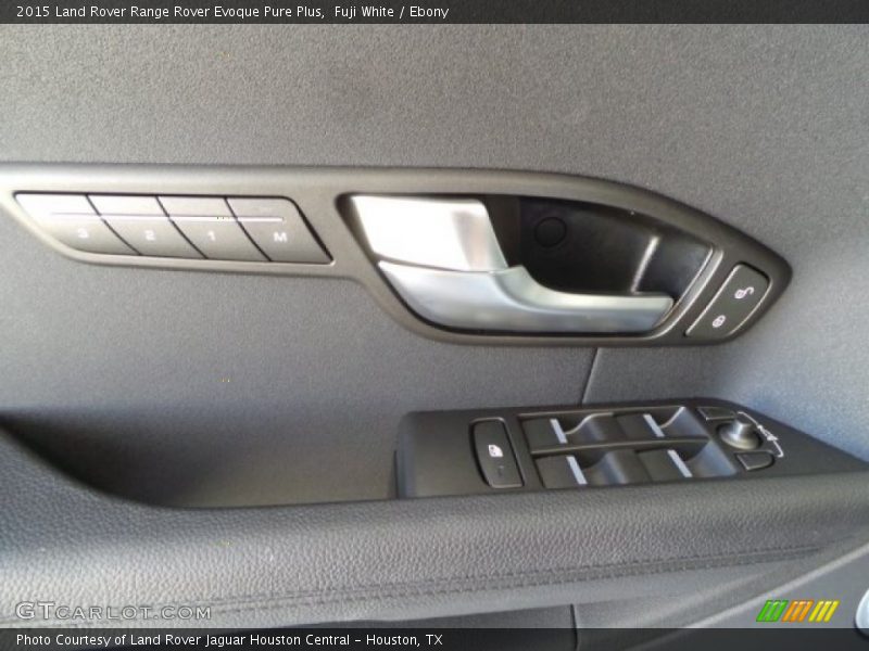 Fuji White / Ebony 2015 Land Rover Range Rover Evoque Pure Plus