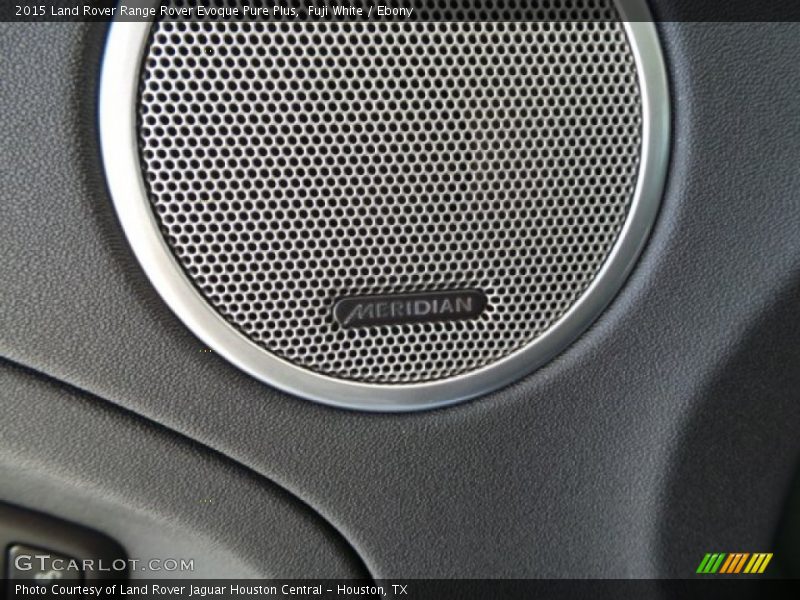 Fuji White / Ebony 2015 Land Rover Range Rover Evoque Pure Plus