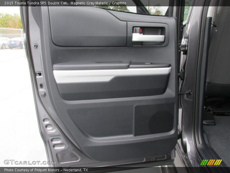 Magnetic Gray Metallic / Graphite 2015 Toyota Tundra SR5 Double Cab