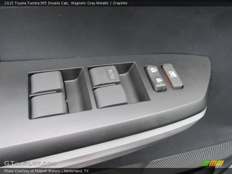 Magnetic Gray Metallic / Graphite 2015 Toyota Tundra SR5 Double Cab