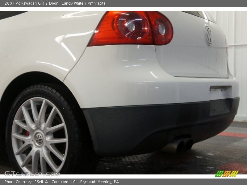 Candy White / Anthracite 2007 Volkswagen GTI 2 Door