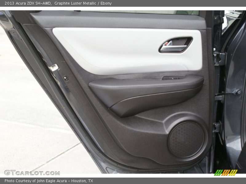 Door Panel of 2013 ZDX SH-AWD