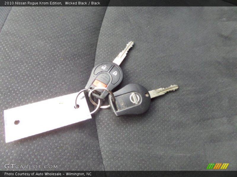 Wicked Black / Black 2010 Nissan Rogue Krom Edition