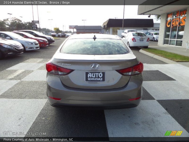 Bronze / Beige 2014 Hyundai Elantra SE Sedan