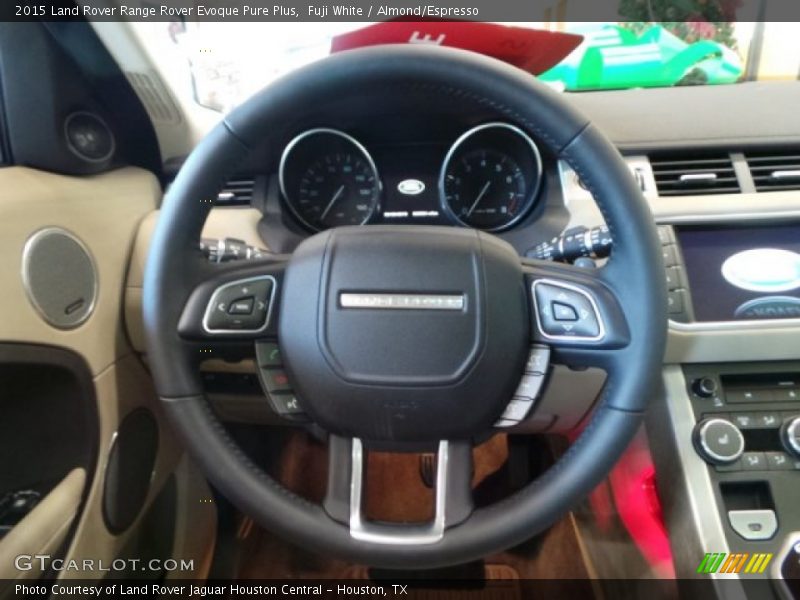 Fuji White / Almond/Espresso 2015 Land Rover Range Rover Evoque Pure Plus
