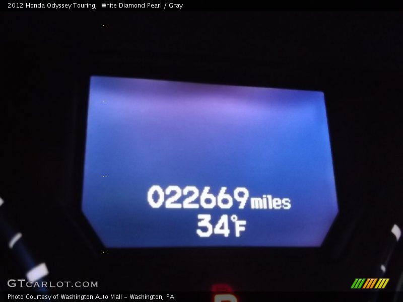 White Diamond Pearl / Gray 2012 Honda Odyssey Touring