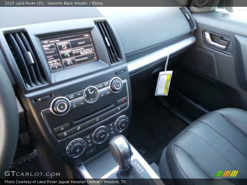 Santorini Black Metallic / Ebony 2015 Land Rover LR2