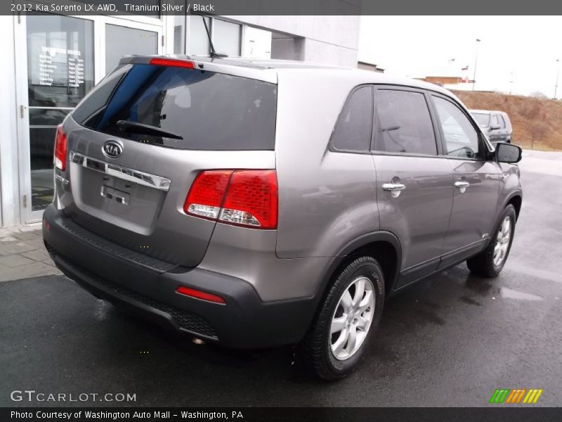 Titanium Silver / Black 2012 Kia Sorento LX AWD