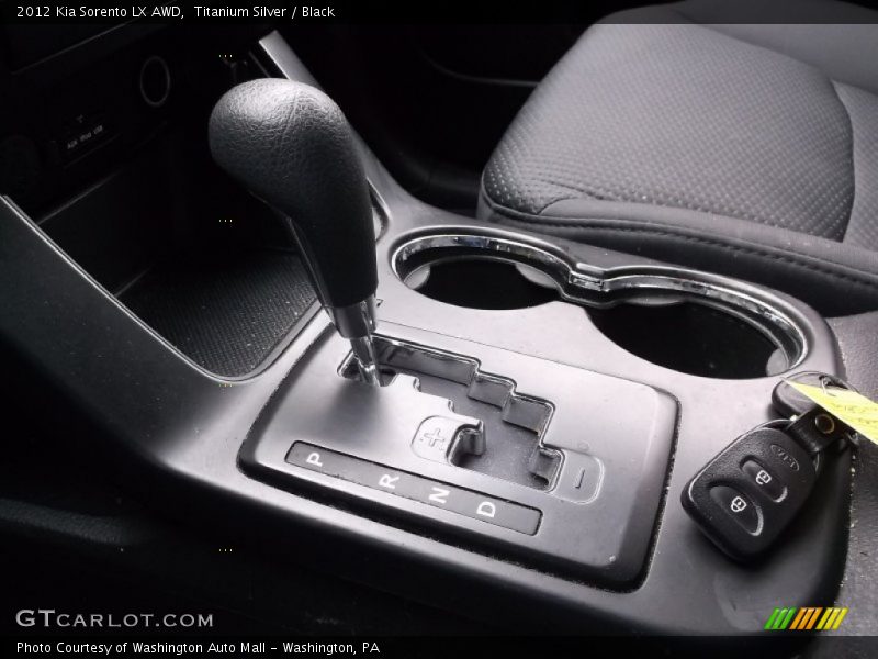 Titanium Silver / Black 2012 Kia Sorento LX AWD