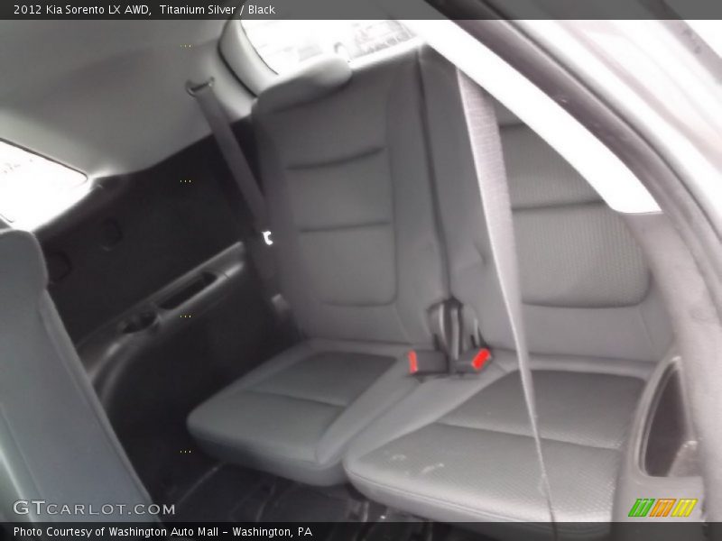 Titanium Silver / Black 2012 Kia Sorento LX AWD