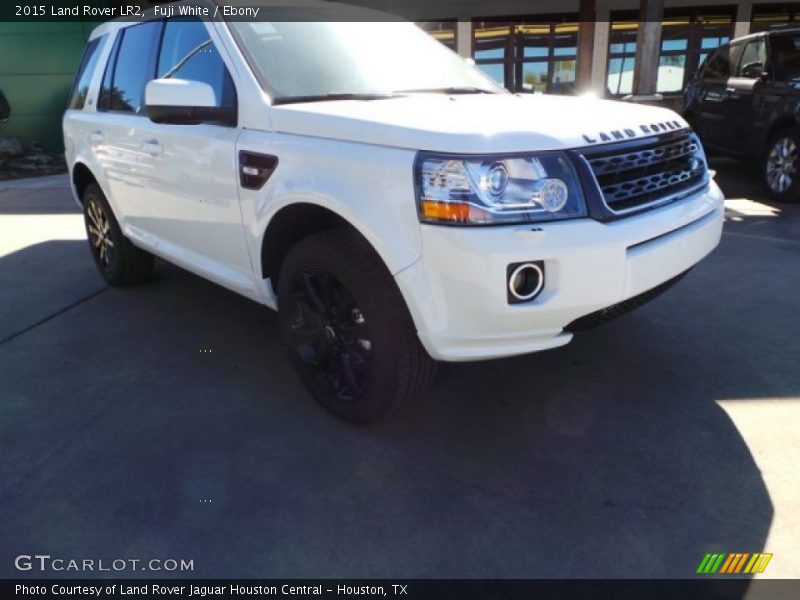 Fuji White / Ebony 2015 Land Rover LR2