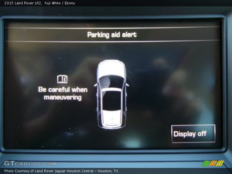 Fuji White / Ebony 2015 Land Rover LR2