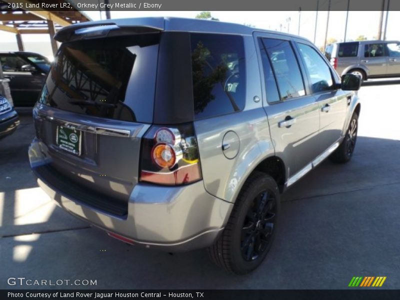 Orkney Grey Metallic / Ebony 2015 Land Rover LR2