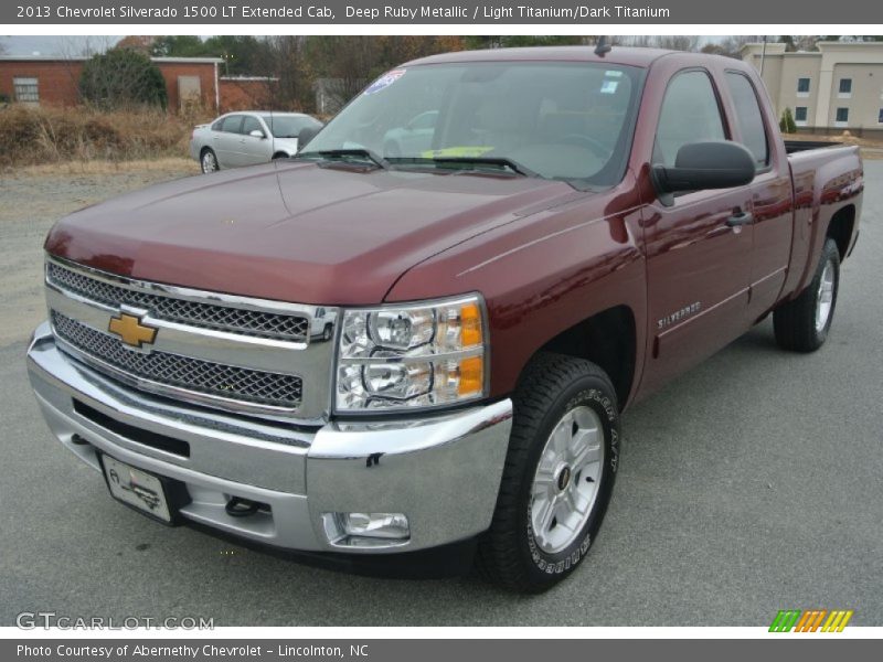 Deep Ruby Metallic / Light Titanium/Dark Titanium 2013 Chevrolet Silverado 1500 LT Extended Cab