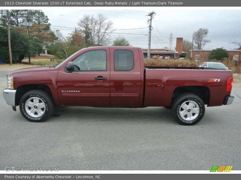 Deep Ruby Metallic / Light Titanium/Dark Titanium 2013 Chevrolet Silverado 1500 LT Extended Cab