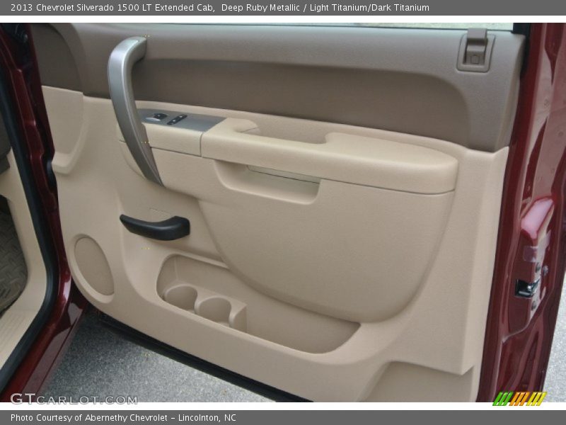 Deep Ruby Metallic / Light Titanium/Dark Titanium 2013 Chevrolet Silverado 1500 LT Extended Cab