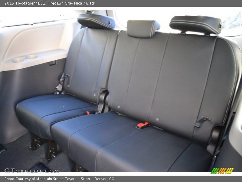 Predawn Gray Mica / Black 2015 Toyota Sienna SE