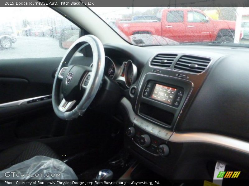 Pitch Black / Black 2015 Dodge Journey SE AWD