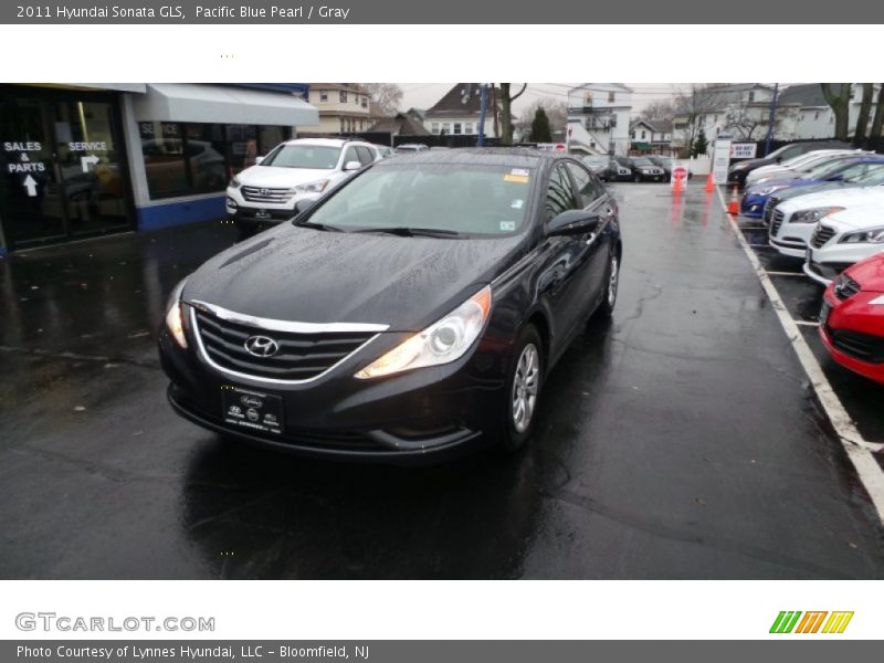 Pacific Blue Pearl / Gray 2011 Hyundai Sonata GLS
