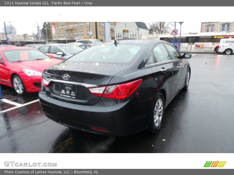 Pacific Blue Pearl / Gray 2011 Hyundai Sonata GLS