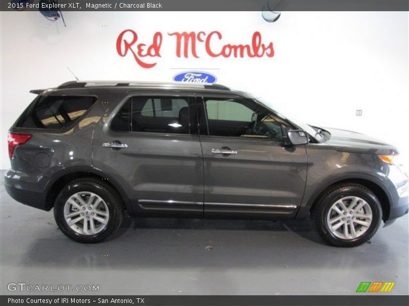 Magnetic / Charcoal Black 2015 Ford Explorer XLT