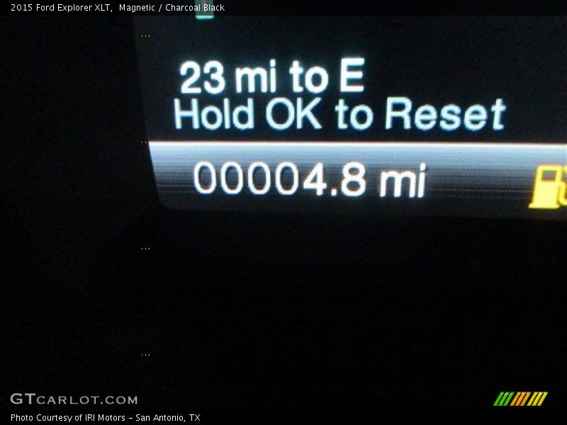 Magnetic / Charcoal Black 2015 Ford Explorer XLT