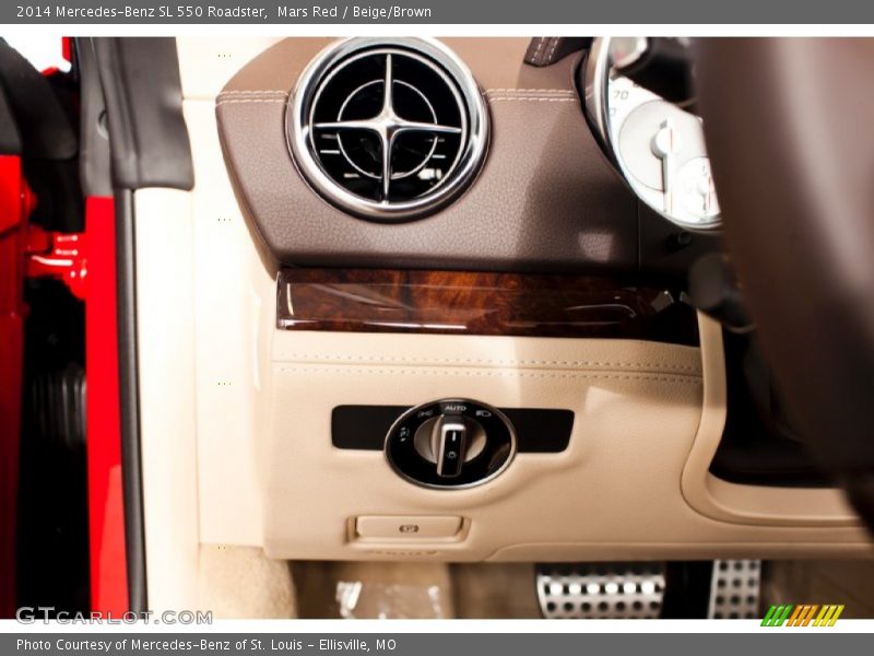 Mars Red / Beige/Brown 2014 Mercedes-Benz SL 550 Roadster