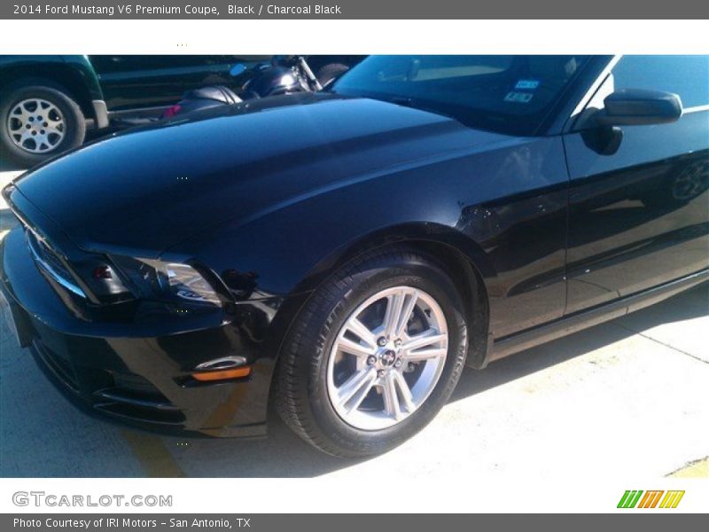 Black / Charcoal Black 2014 Ford Mustang V6 Premium Coupe