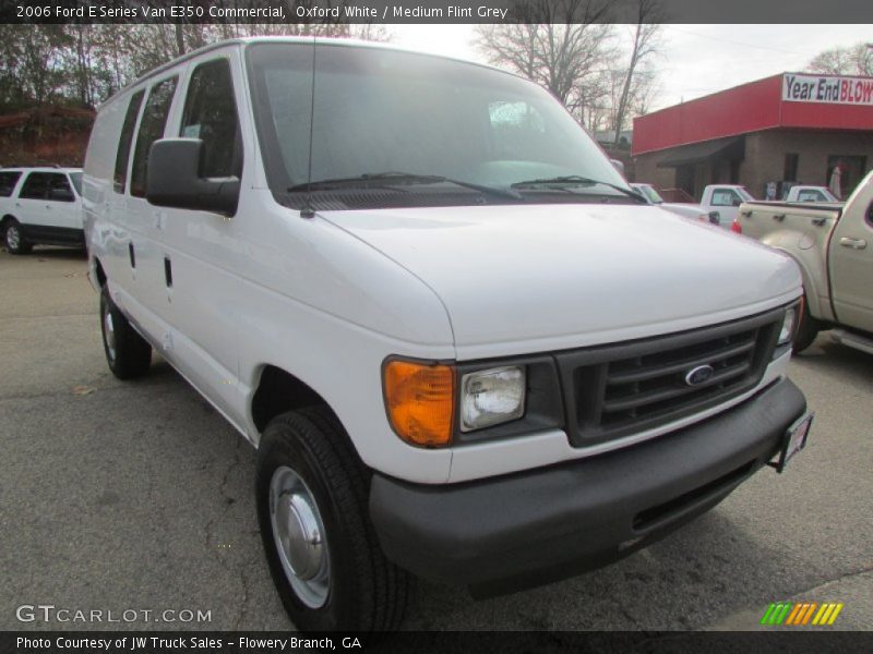 Oxford White / Medium Flint Grey 2006 Ford E Series Van E350 Commercial