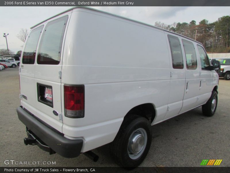 Oxford White / Medium Flint Grey 2006 Ford E Series Van E350 Commercial