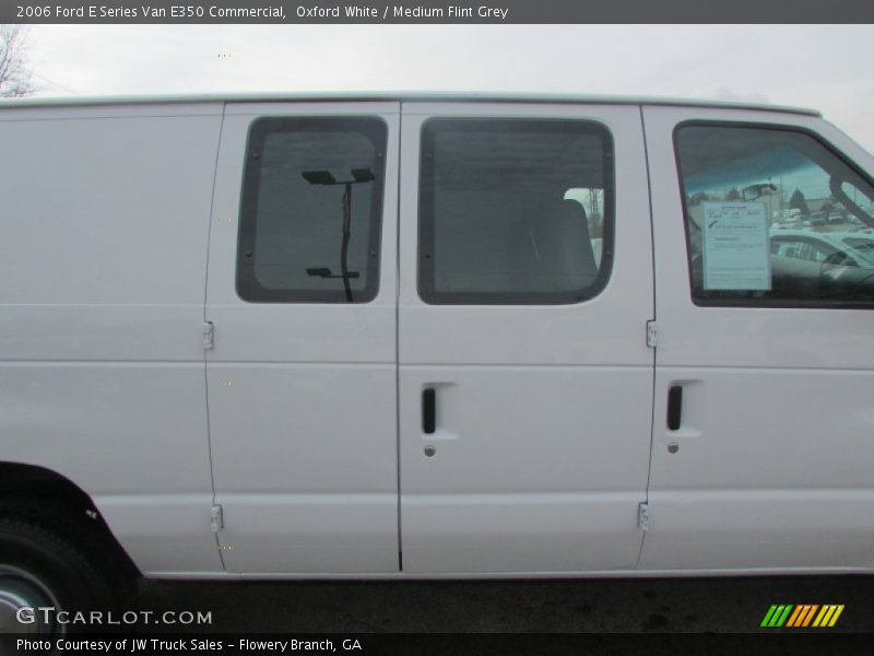 Oxford White / Medium Flint Grey 2006 Ford E Series Van E350 Commercial