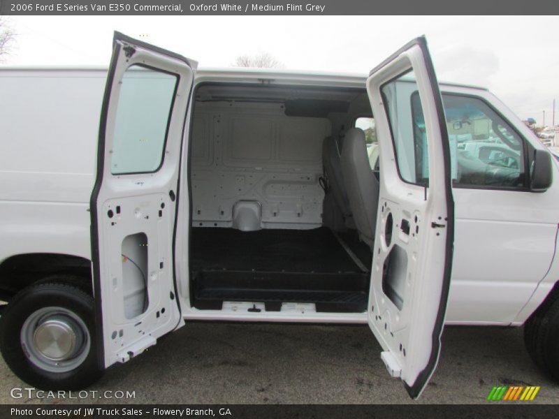 Oxford White / Medium Flint Grey 2006 Ford E Series Van E350 Commercial