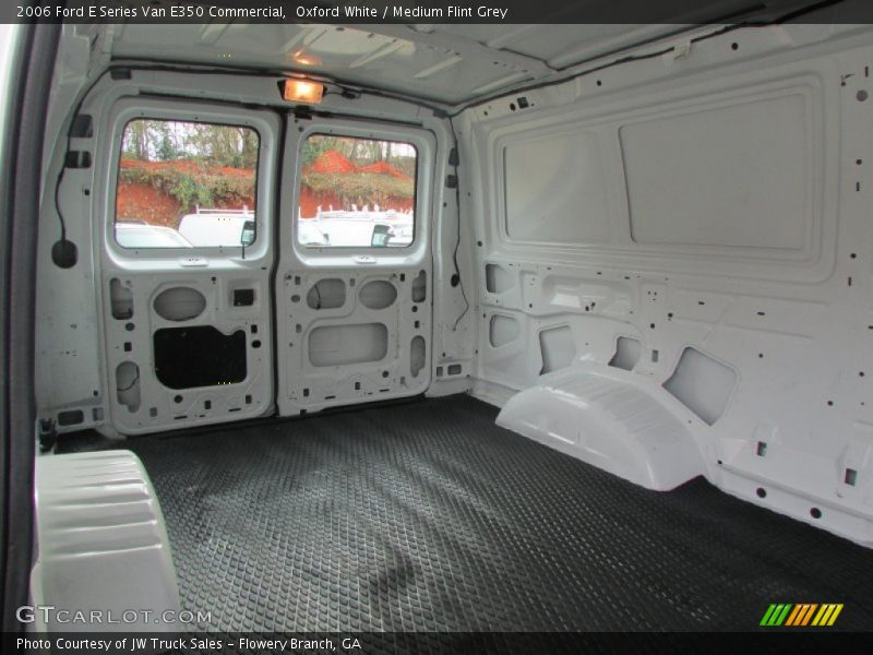 Oxford White / Medium Flint Grey 2006 Ford E Series Van E350 Commercial