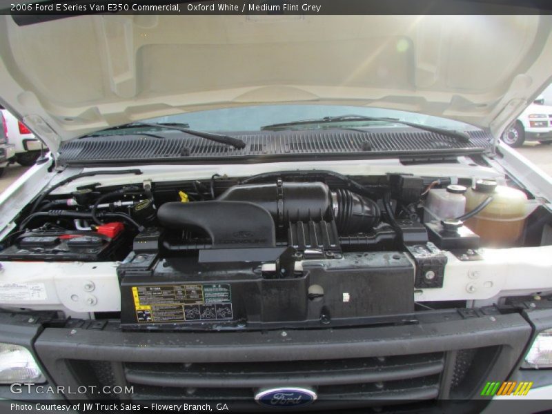 Oxford White / Medium Flint Grey 2006 Ford E Series Van E350 Commercial