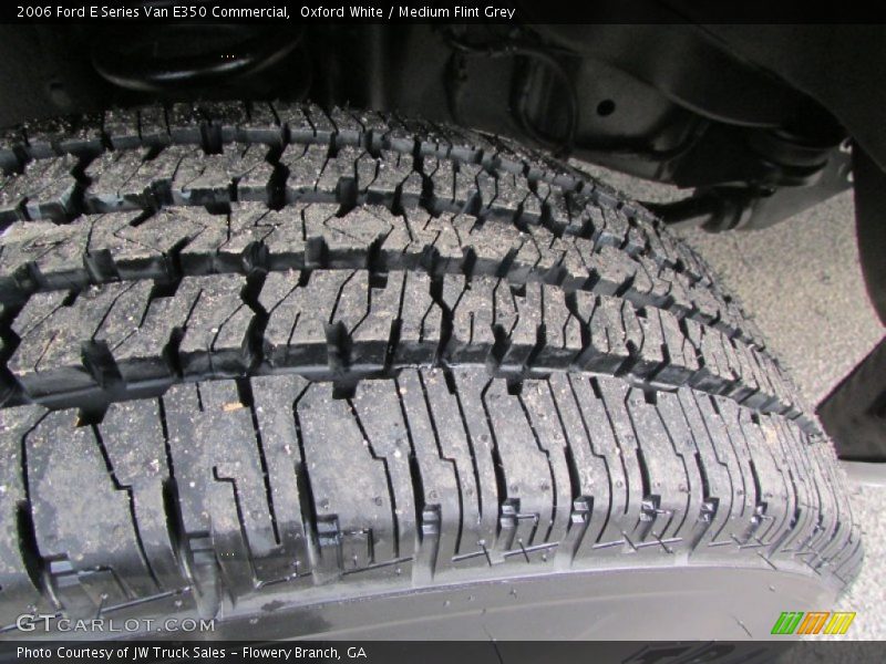 Oxford White / Medium Flint Grey 2006 Ford E Series Van E350 Commercial