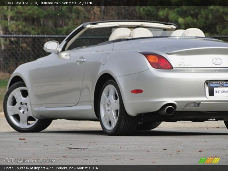 Millennium Silver Metallic / Ecru 2004 Lexus SC 430