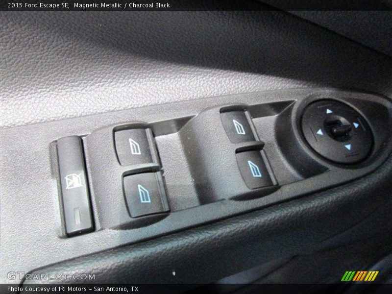 Magnetic Metallic / Charcoal Black 2015 Ford Escape SE