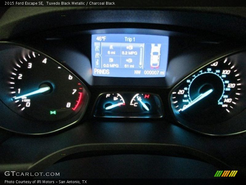 Tuxedo Black Metallic / Charcoal Black 2015 Ford Escape SE