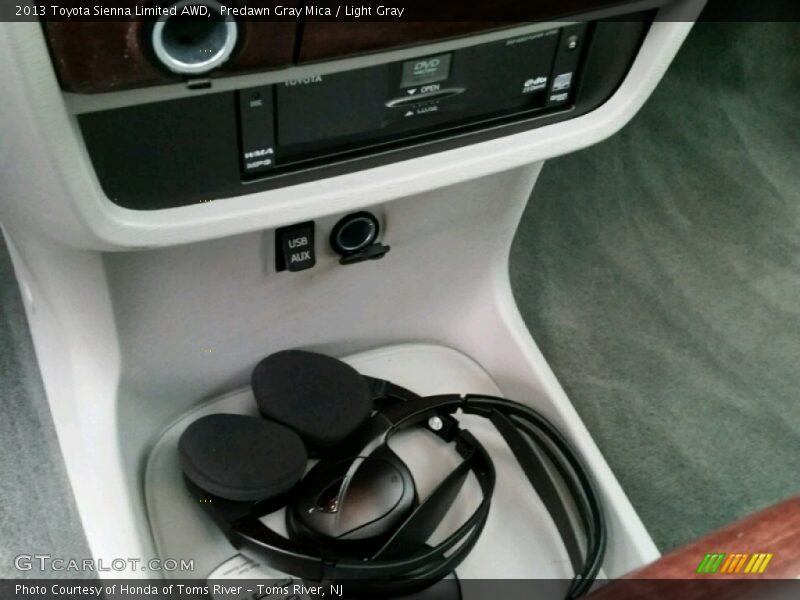 Predawn Gray Mica / Light Gray 2013 Toyota Sienna Limited AWD