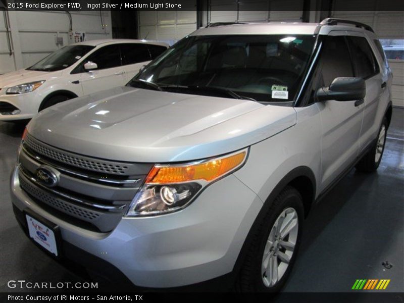 Ingot Silver / Medium Light Stone 2015 Ford Explorer FWD