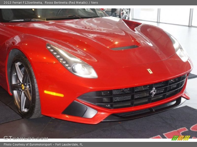 Rosso Berlinetta (Red Metallic) / Nero 2013 Ferrari F12berlinetta