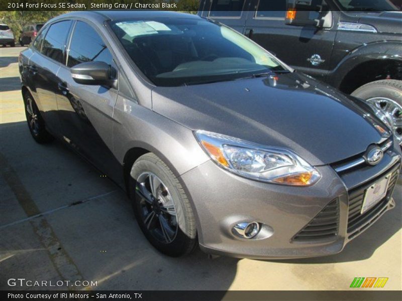 Sterling Gray / Charcoal Black 2014 Ford Focus SE Sedan