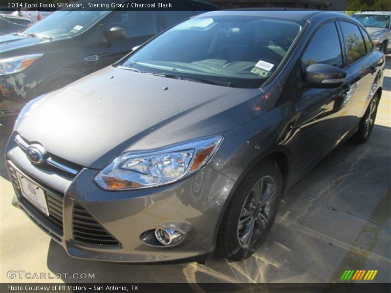 Sterling Gray / Charcoal Black 2014 Ford Focus SE Sedan